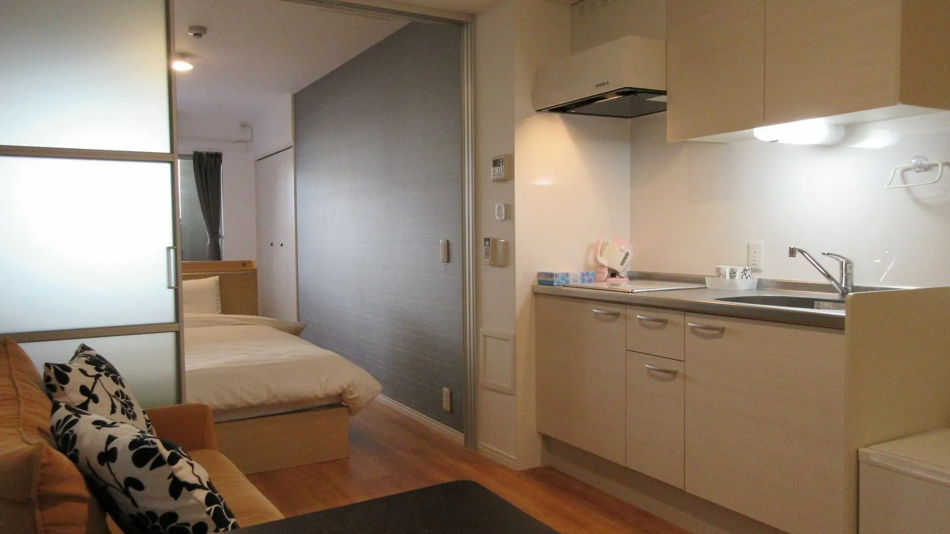 بيت ضيافة Stella Inn Karasuma Gojo كيوتو
